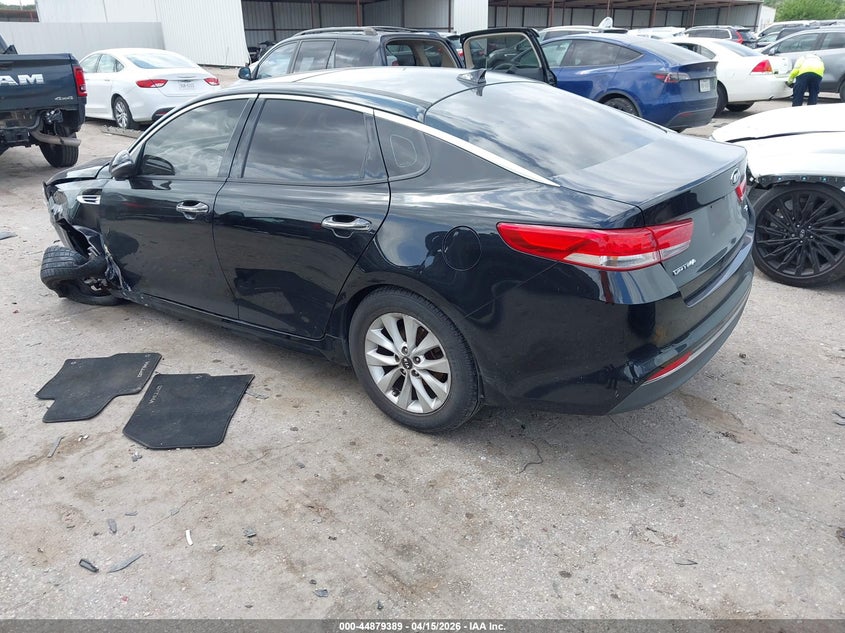 2018 Kia Optima VIN 5XXGU4L35JG243061 IAAI salvage auction — LEFT FRONT, Salvage Title, sold $1,825 on 2026-07-15 (photo 3)
