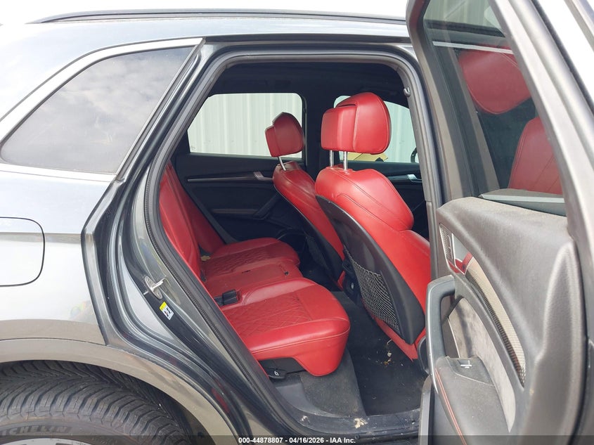 2018 Audi Sq5 VIN WA1A4AFY9J2063237 IAAI salvage auction — FRONT & REAR, Clear (Indiana), sold $4,250 on 2026-07-09 (photo 8)