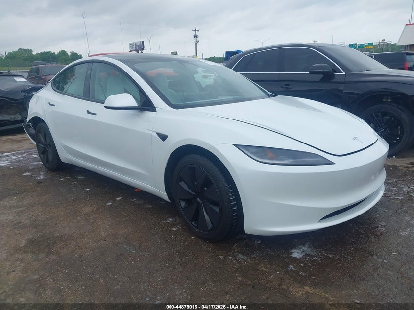 2025 Tesla Model 3 VIN 5YJ3E1EA0SF061715 IAAI salvage auction — REAR END, Clear (Oklahoma), sold $14,775 on 2026-07-22 (photo 1)