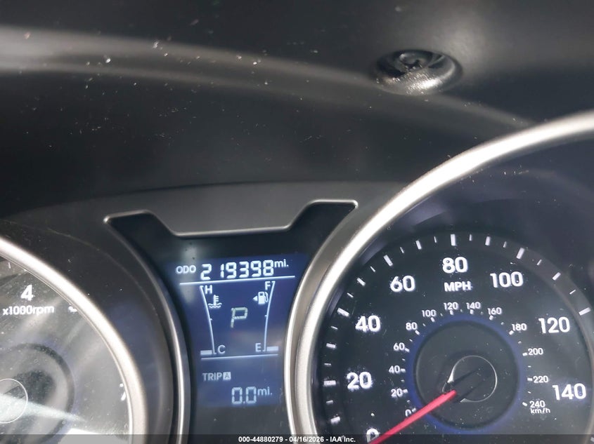 2013 Hyundai Veloster VIN KMHTC6ADXDU152547 IAAI salvage auction — FRONT END, Salvage Title, sold $400 on 2026-07-08 (photo 7)