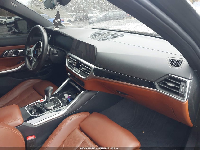 2022 BMW M3 VIN WBS43AY08NFM03885 IAAI salvage auction — FRONT END, Mv-907A (New York), sold $30,425 on 2026-07-13 (photo 5)