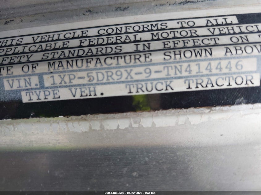1996 Peterbilt 379 VIN 1XP5DR9X9TN414446 IAAI salvage auction — ROLLOVER, Salvage (Virginia), sold $7,400 on 2026-08-19 (photo 9)