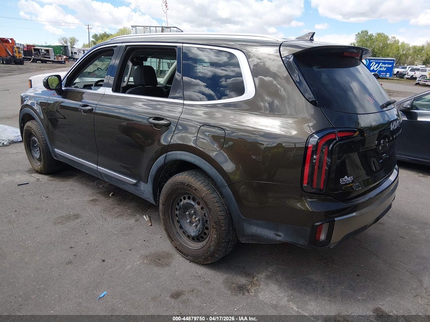 2025 Kia Telluride VIN 5XYP3DGC0SG637464 IAAI salvage auction — THEFT, Salvage Title, sold $18,550 on 2026-07-30 (photo 3)