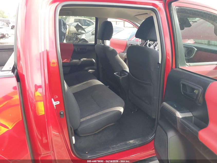 2021 Toyota Tacoma VIN 5TFAZ5CN1MX106145 IAAI salvage auction — LEFT SIDE, Original (Texas), sold $11,450 on 2026-07-22 (photo 8)