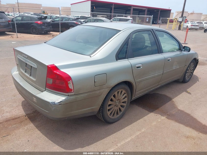 2006 Volvo S80 VIN YV1TS592861432762 IAAI salvage auction — WATER/FLOOD, Salvage (Hawaii), sold $25 on 2026-07-28 (photo 4)