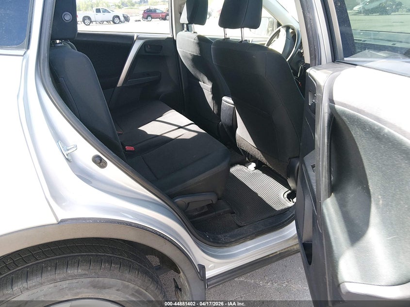 2014 Toyota Rav 4 VIN JTMBFREV3E5030233 IAAI salvage auction — REAR END, Salvage Title, sold $3,850 on 2026-07-16 (photo 8)