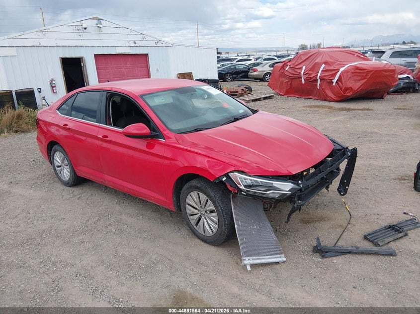 2019 Volkswagen Jetta VIN 3VWC57BU8KM052108 IAAI salvage auction — FRONT END, Salvage (Texas), sold $1,325 on 2026-07-17 (photo 1)