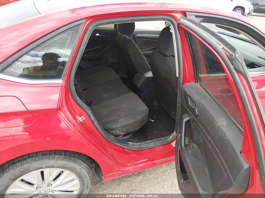 2019 Volkswagen Jetta VIN 3VWC57BU8KM052108 IAAI salvage auction — FRONT END, Salvage (Texas), sold $1,325 on 2026-07-22 (photo 8)