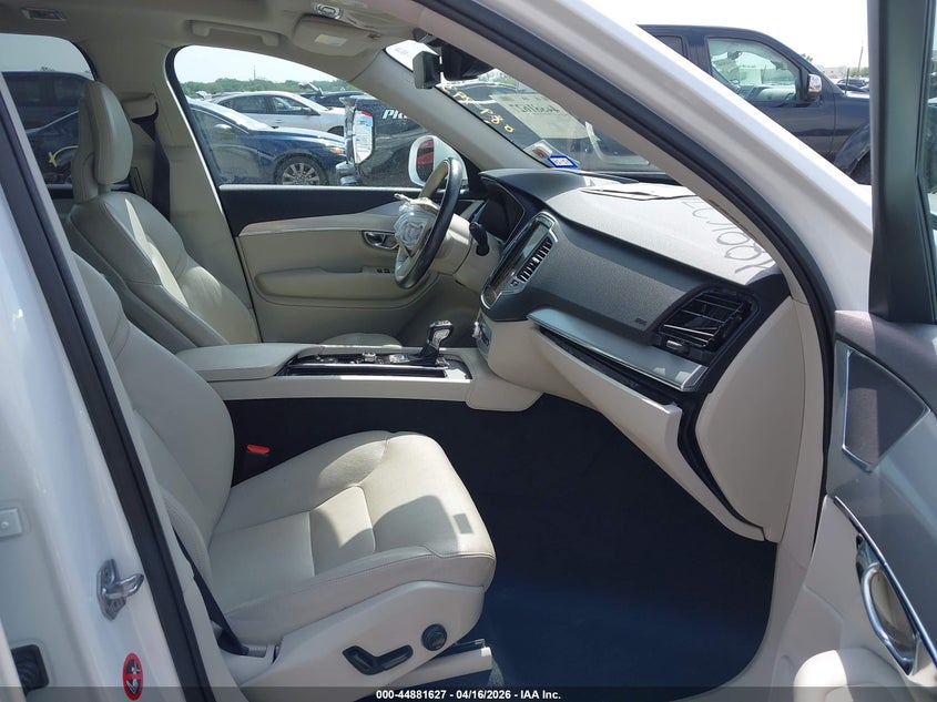 2016 Volvo Xc90 VIN YV4A22PK5G1089793 IAAI salvage auction — LEFT FRONT, Wait Title, sold $3,300 on 2026-07-10 (photo 5)