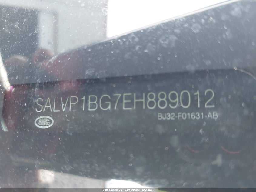 2014 Land rover Range rover evoque VIN SALVP1BG7EH889012 IAAI salvage auction — LEFT SIDE, Salvage (Mississippi), sold $1,825 on 2026-07-31 (photo 9)