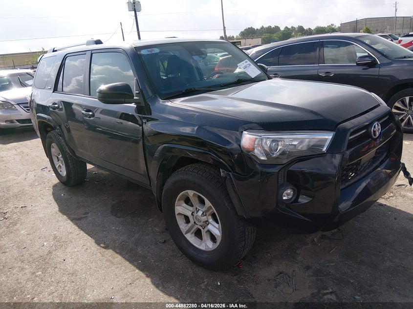 2022 Toyota 4runner VIN JTEEU5JR3N5257647 IAAI salvage auction — FRONT END, Original (Texas), sold $14,100 on 2026-07-15 (photo 1)