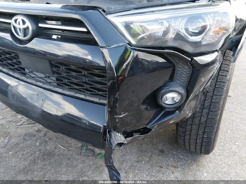 2022 Toyota 4runner VIN JTEEU5JR3N5257647 IAAI salvage auction — FRONT END, Original (Texas), sold $14,100 on 2026-07-15 (photo 6)