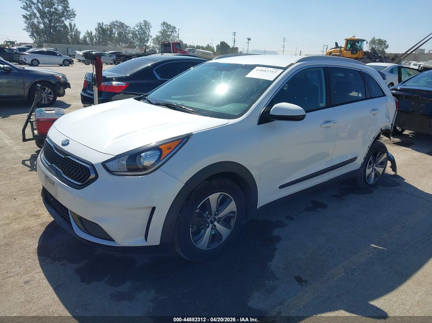 2019 Kia Niro VIN KNDCB3LC1K5353061 IAAI salvage auction — REAR END, Salvage Title, sold $2,650 on 2026-07-15 (photo 2)
