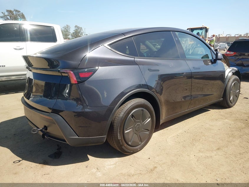 2026 Tesla Model y VIN 7SAYGDED8TA603057 IAAI salvage auction — RIGHT FRONT, Wait Title, sold $14,050 on 2026-07-08 (photo 4)