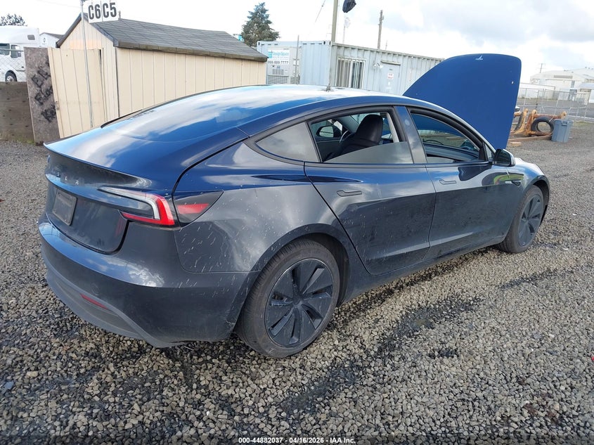 2024 Tesla Model 3 VIN 5YJ3E1EA7RF867660 IAAI salvage auction — LEFT SIDE, Salvage (Oregon), sold $9,550 on 2026-07-23 (photo 4)