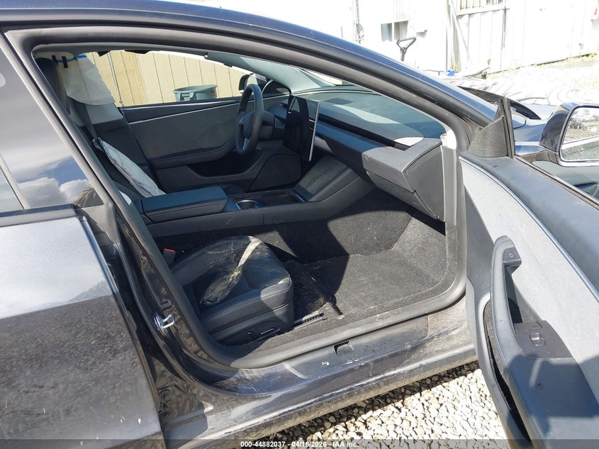 2024 Tesla Model 3 VIN 5YJ3E1EA7RF867660 IAAI salvage auction — LEFT SIDE, Salvage (Oregon), sold $9,550 on 2026-07-23 (photo 5)