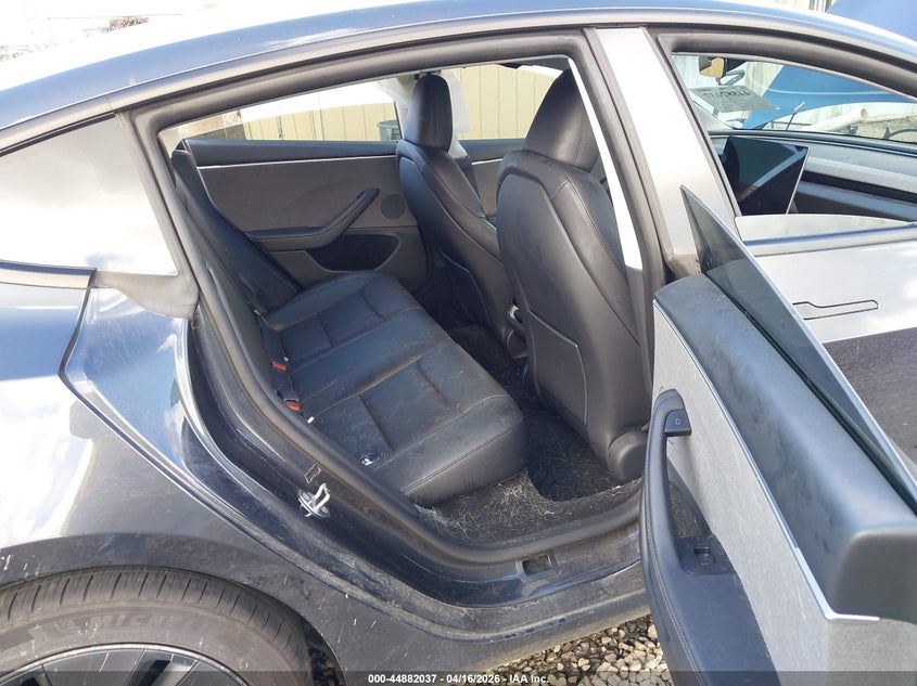 2024 Tesla Model 3 VIN 5YJ3E1EA7RF867660 IAAI salvage auction — LEFT SIDE, Salvage (Oregon), sold $9,550 on 2026-07-23 (photo 8)