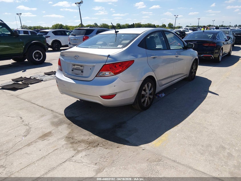 2014 Hyundai Accent VIN KMHCU4AE4EU766148 IAAI salvage auction — LEFT SIDE, Wait Title, sold $1,100 on 2026-07-15 (photo 4)