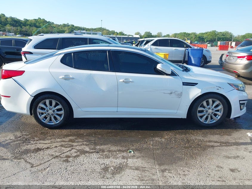2015 Kia Optima VIN 5XXGN4A77FG509111 IAAI salvage auction — RIGHT SIDE, Salvage Title, sold $25 on 2026-07-21 (photo 6)