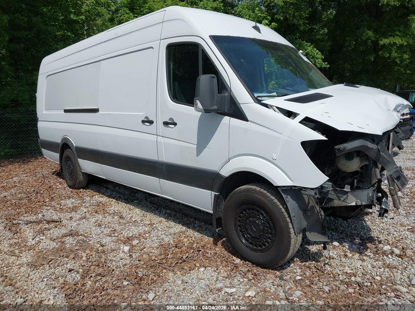 2017 Mercedes-benz Sprinter VIN WD3PE8CD6HP500402 IAAI salvage auction — FRONT END, Salvage (Tennessee), sold $3,100 on 2026-07-13 (photo 1)