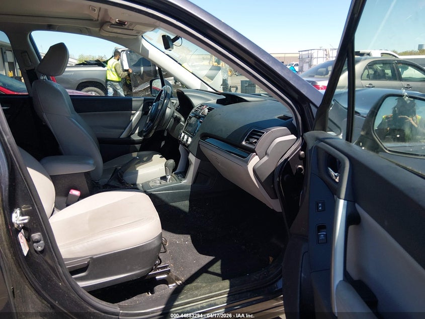 2018 Subaru Forester VIN JF2SJAJC2JH530138 IAAI salvage auction — FRONT END, Wait Title, sold $2,850 on 2026-07-14 (photo 5)