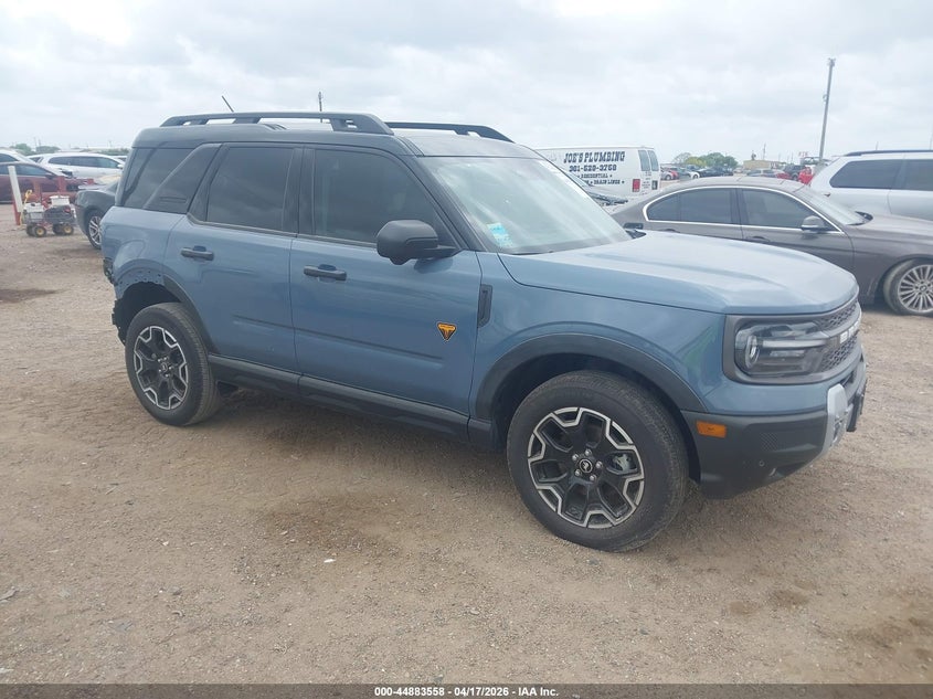 2025 Ford Bronco sport VIN 3FMCR9DA8SRE05760 IAAI salvage auction — REAR END, Original (Texas), sold $13,200 on 2026-07-29 (photo 1)