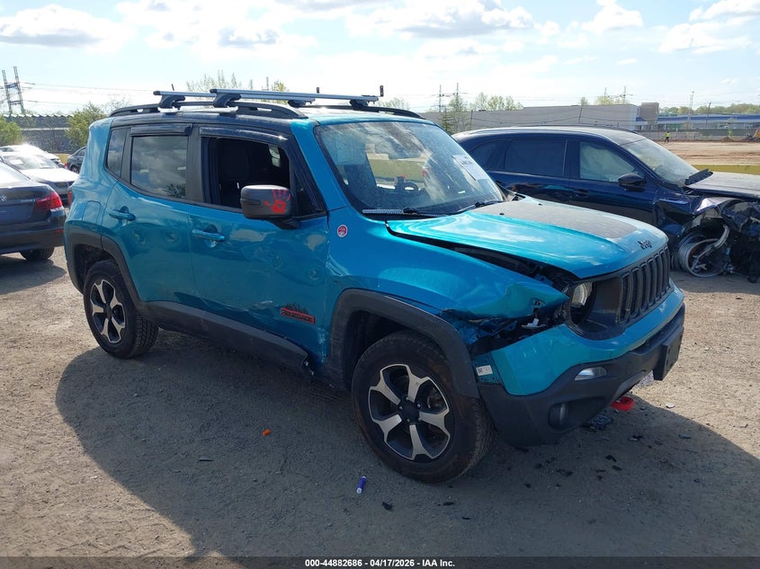 2021 Jeep Renegade VIN ZACNJDC1XMPN32271 IAAI salvage auction — RIGHT FRONT, Salvage Title, sold $525 on 2026-07-21 (photo 1)