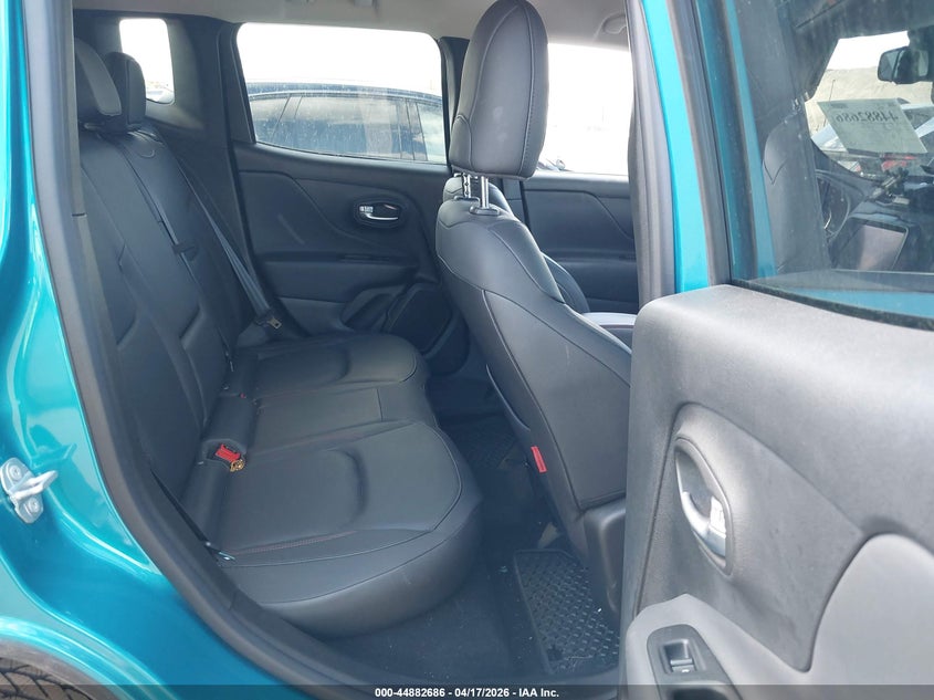 2021 Jeep Renegade VIN ZACNJDC1XMPN32271 IAAI salvage auction — RIGHT FRONT, Salvage Title, sold $525 on 2026-07-21 (photo 8)