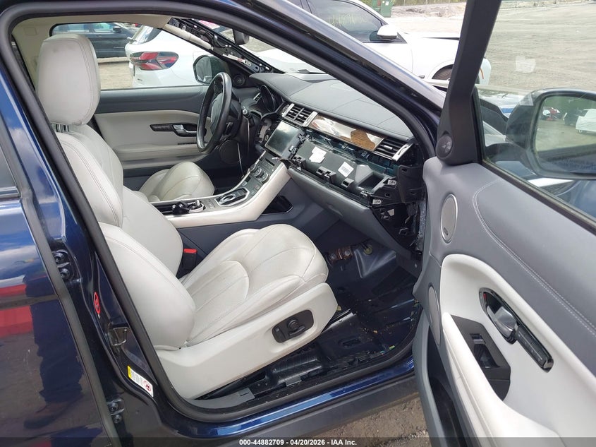 2016 Land rover Range rover evoque VIN SALVR2BG7GH089197 IAAI salvage auction — WATER/FLOOD, Salvage - Greater Than 75% (Maryland), sold $1,300 on 2026-07-15 (photo 5)