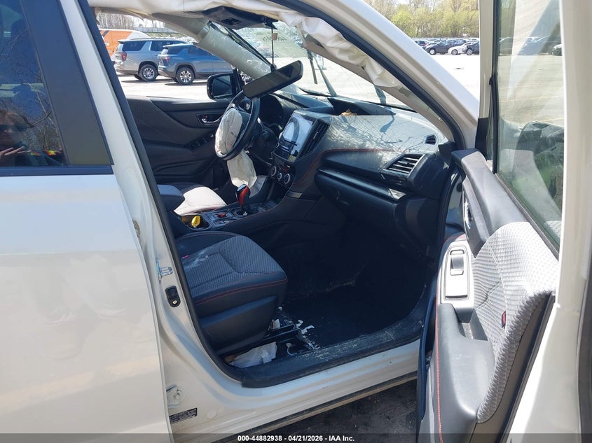 2023 Subaru Forester VIN JF2SKAJC3PH490173 IAAI salvage auction — RIGHT FRONT, Salvage Title, sold $2,825 on 2026-07-06 (photo 5)