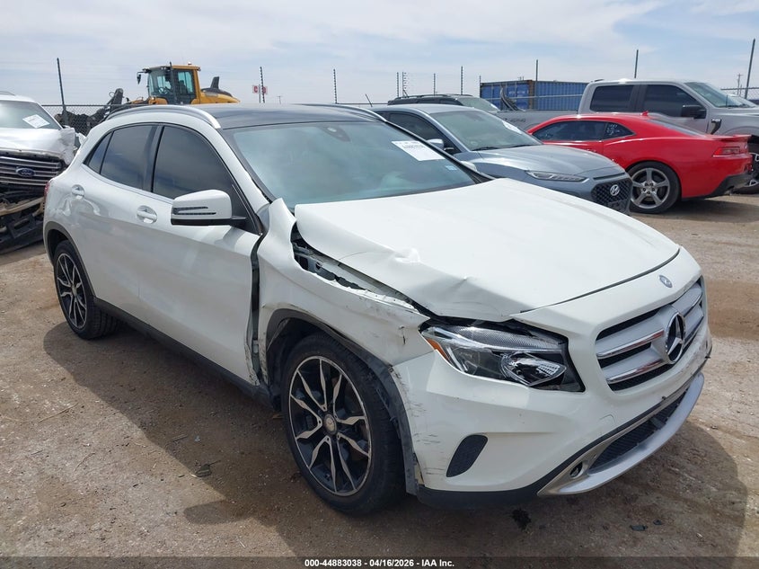 2017 Mercedes-benz Gla-klasse VIN WDCTG4EB7HJ295687 IAAI salvage auction — RIGHT FRONT, Original (Texas), sold $2,950 on 2026-07-14 (photo 1)