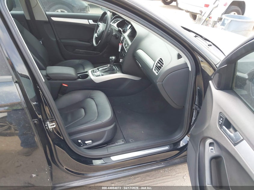 2014 Audi A4 VIN WAUBFAFL4EN038661 IAAI salvage auction — SIDE, Wait Title, sold $775 on 2026-08-24 (photo 5)