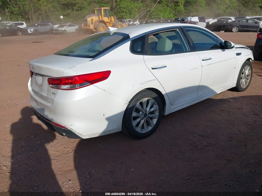 2016 Kia Optima VIN 5XXGU4L32GG056420 IAAI salvage auction — FRONT & REAR, Wait Title, sold $750 on 2026-07-08 (photo 4)