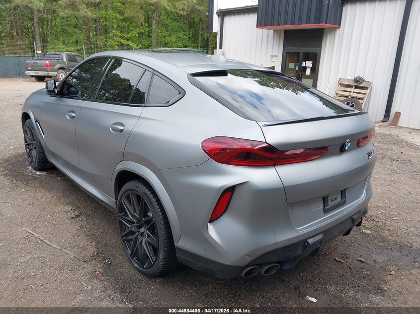 2025 BMW X6 m VIN 5YM23ET02S9X29308 IAAI salvage auction — THEFT, Salvage Title, sold $65,700 on 2026-08-13 (photo 3)
