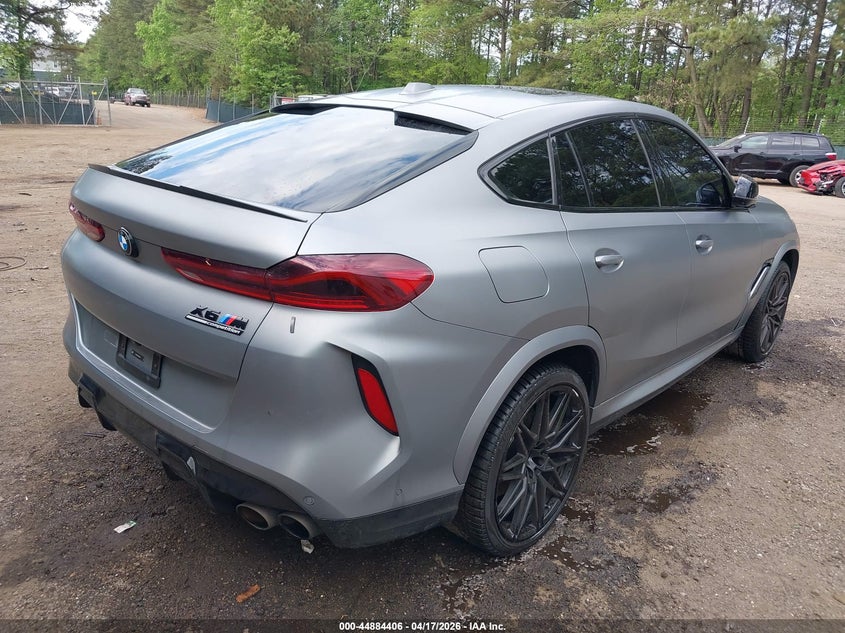 2025 BMW X6 m VIN 5YM23ET02S9X29308 IAAI salvage auction — THEFT, Salvage Title, sold $65,700 on 2026-08-13 (photo 4)