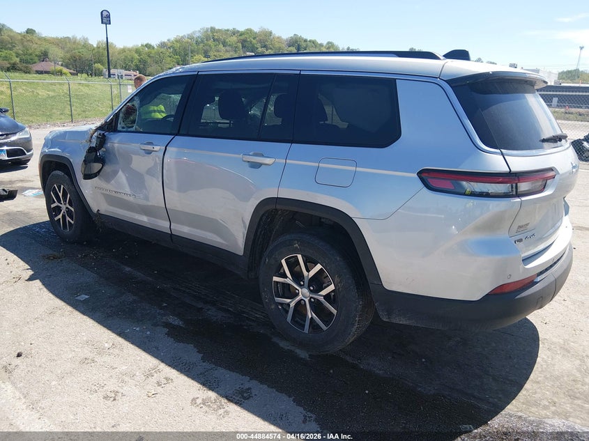 2023 Jeep Grand cherokee VIN 1C4RJKBGXP8782278 IAAI salvage auction — FRONT END, Wait Title, sold $6,600 on 2026-07-11 (photo 3)