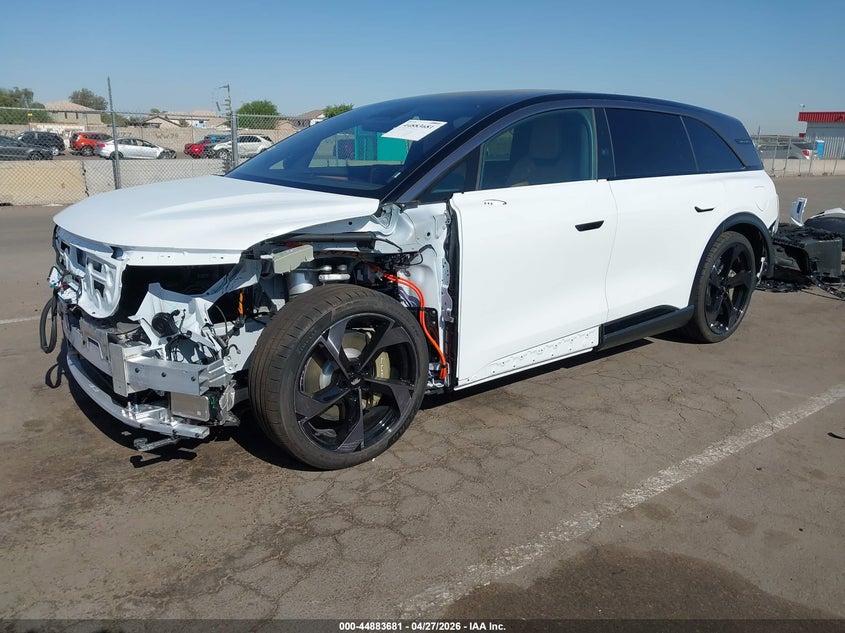 2026 Lucid Gravity VIN 7UUG1GHJ6TA023573 IAAI salvage auction — LEFT FRONT, Salvage (Arizona), sold $39,450 on 2026-07-14 (photo 2)