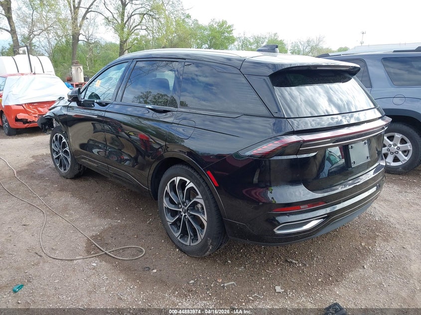 2025 Lincoln Nautilus VIN 5LMPJ8K42SJ932488 IAAI salvage auction — FRONT END, Salvage (Illinois), sold $12,500 on 2026-07-08 (photo 3)