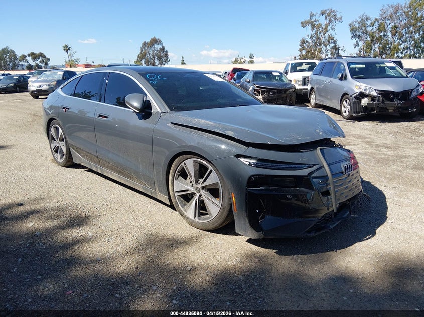 2025 Audi A6 VIN WAU3CAGH4SA026312 IAAI salvage auction — LEFT FRONT, Salvage Title, sold $7,100 on 2026-07-29 (photo 1)