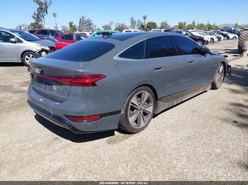 2025 Audi A6 VIN WAU3CAGH4SA026312 IAAI salvage auction — LEFT FRONT, Salvage Title, sold $7,100 on 2026-07-29 (photo 4)