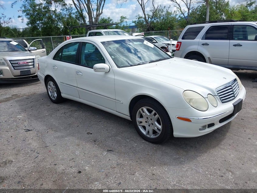 2005 Mercedes-benz E-class VIN WDBUF82J75X175122 IAAI salvage auction — SIDE, Rebuildable (Florida), sold $525 on 2026-07-23 (photo 1)