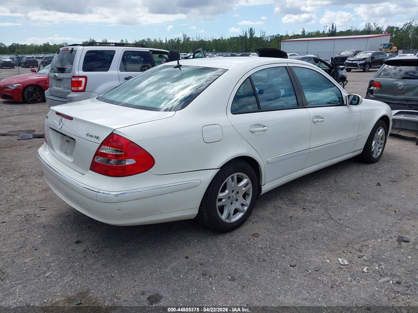 2005 Mercedes-benz E-class VIN WDBUF82J75X175122 IAAI salvage auction — SIDE, Rebuildable (Florida), sold $525 on 2026-07-23 (photo 4)