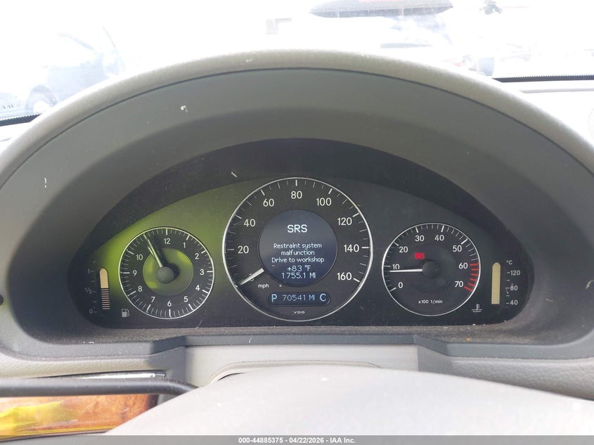 2005 Mercedes-benz E-class VIN WDBUF82J75X175122 IAAI salvage auction — SIDE, Rebuildable (Florida), sold $525 on 2026-07-23 (photo 7)
