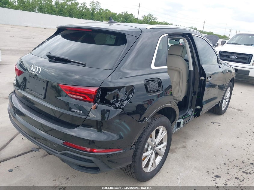2025 Audi Q3 VIN WA1DECF32S1077451 IAAI salvage auction — RIGHT SIDE, Original (Texas), sold $13,875 on 2026-07-10 (photo 4)