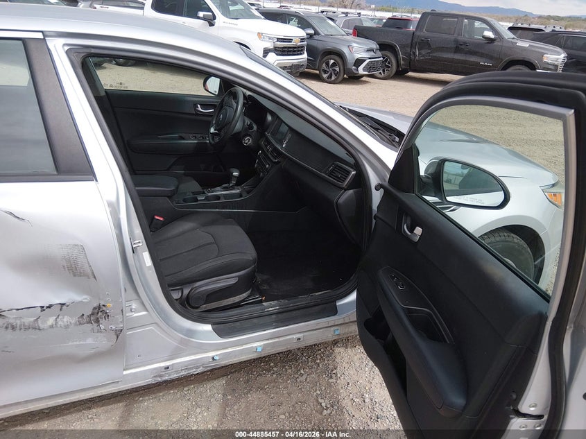 2018 Kia Optima VIN 5XXGT4L38JG186969 IAAI salvage auction — SUSPENSION, Wait Title, sold $375 on 2026-07-29 (photo 5)