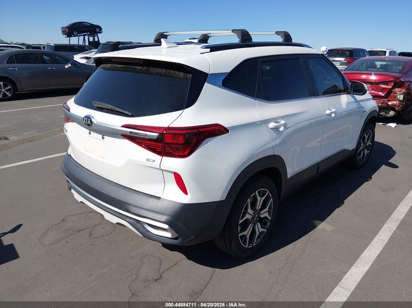 2021 Kia Seltos VIN KNDERCAA6M7103098 IAAI salvage auction — FRONT END, Salvage Title, sold $5,400 on 2026-07-15 (photo 4)