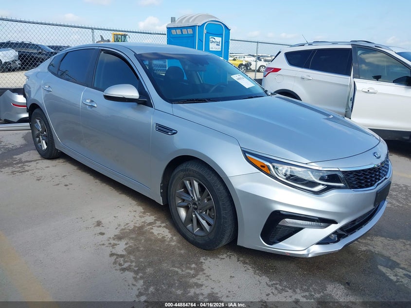 2019 Kia Optima VIN 5XXGT4L36KG309685 IAAI salvage auction — REAR END, Salvage Title, sold $2,850 on 2026-07-11 (photo 1)
