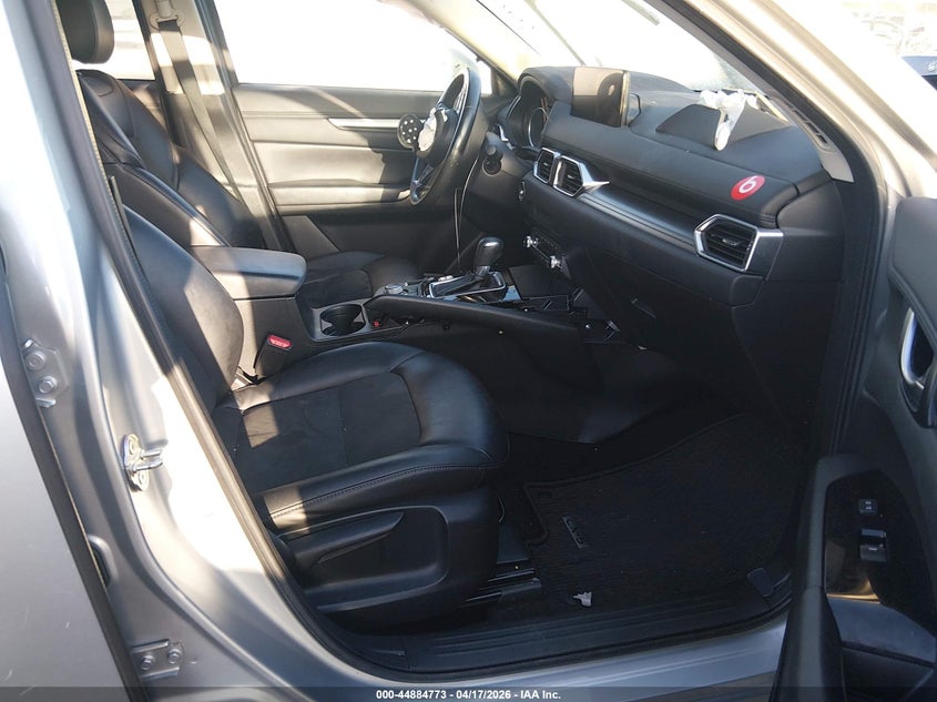 2023 Mazda Cx-5 VIN JM3KFBBM3P0245895 IAAI salvage auction — NORMAL WEAR, Salvage (Texas), sold $2,200 on 2026-07-15 (photo 5)