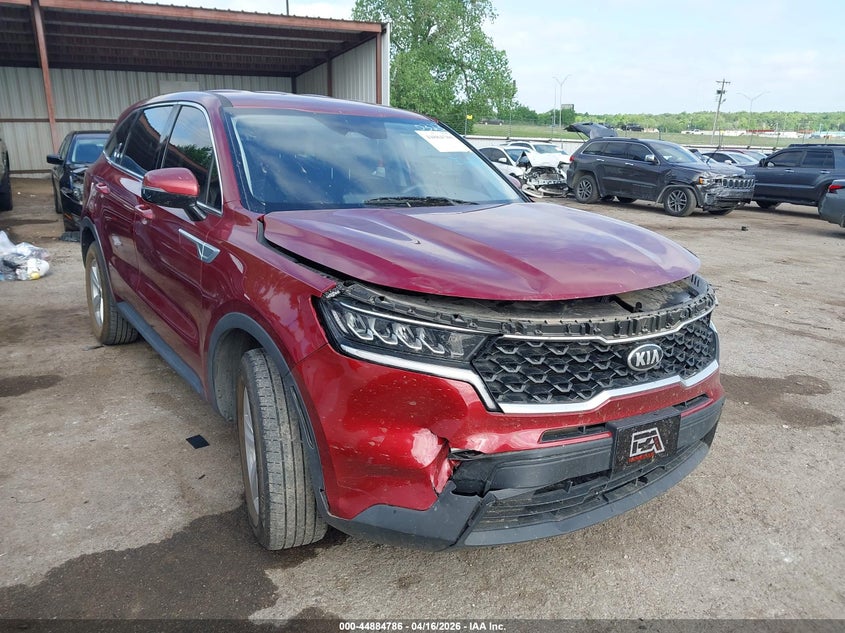 2021 Kia Sorento VIN 5XYRG4LC8MG050323 IAAI salvage auction — FRONT END, Salvage Title, sold $4,050 on 2026-07-29 (photo 1)