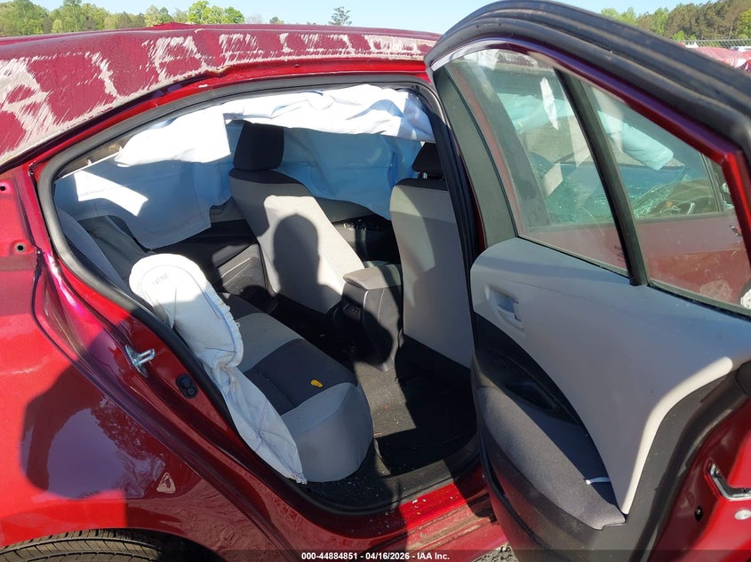 2026 Toyota Corolla VIN 5YFB4MDE2TP377076 IAAI salvage auction — ROLLOVER, Wait Title, sold $1,750 on 2026-07-09 (photo 8)